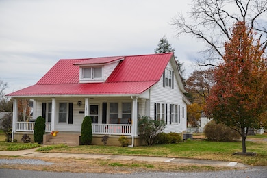 1877 Chestnut Ave, Buena Vista, VA 24416 - photo 6