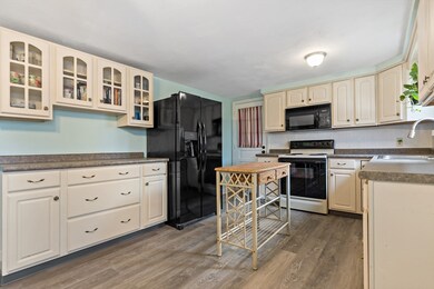 33 Fawn Rd, Somerset, MA 02726 - photo 3