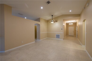 1100 W 13th Square, Vero Beach, FL 32960 - photo 7