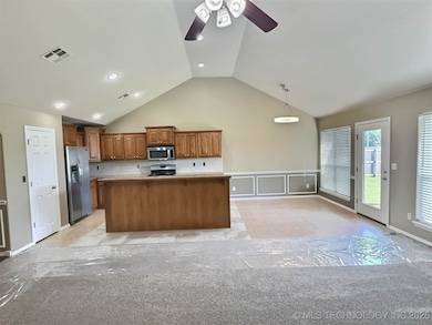 8813 N 144th East Ave, Owasso, OK 74055 - photo 7