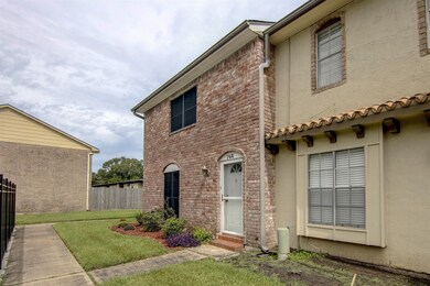 3818 Laura Leigh Dr, Friendswood, TX 77546 - photo 3