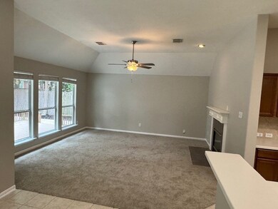 23928 Dorrington Estates Ln, Conroe, TX 77385 - photo 4