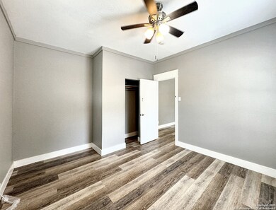 321 N Chupaderas St unit 101, San Antonio, TX 78207 - photo 6