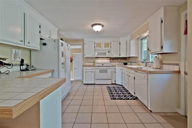 205 Rogers Rd, Yarmouth, ME 04096 - photo 6