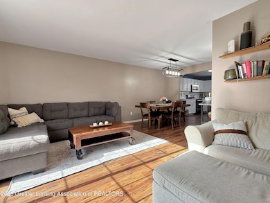 1431 Academy Ln unit 2, Lansing, MI 48906 - photo 6