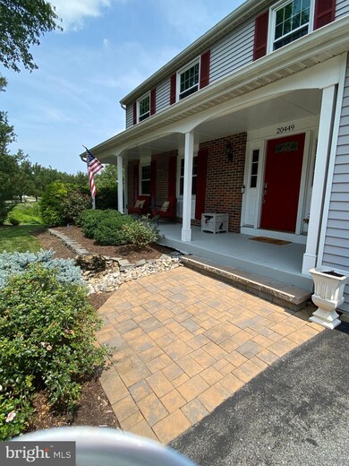 20449 Watkins Meadow Dr, Germantown, MD 20876 - photo 5