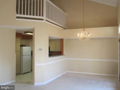 1334 Garden Wall Cir unit F, Reston, VA 20194 - photo 3