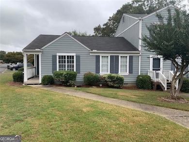 514 Harbor Lake Ct, Marietta, GA 30066 - photo 2