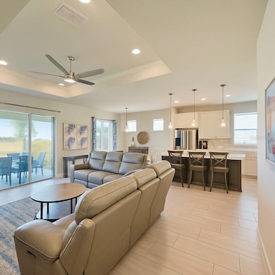 10237 Coastal Shores Dr, Parrish, FL 34219 - photo 6