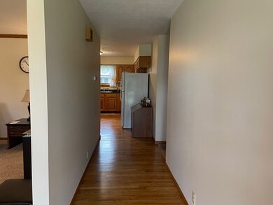 1323 Grandview Dr, Bucyrus, OH 44820 - photo 3