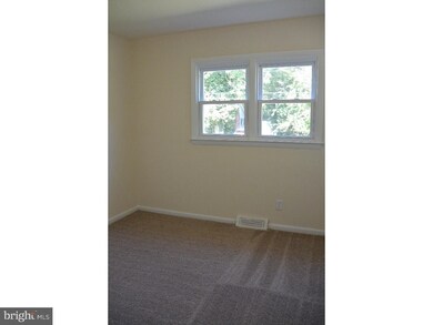 404 Lake Blvd, Lindenwold, NJ 08021 - photo 6