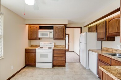 4052 Briggs Rd, Columbus, OH 43228 - photo 7