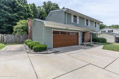 4933 Applewood Dr, Lansing, MI 48917 - photo 2