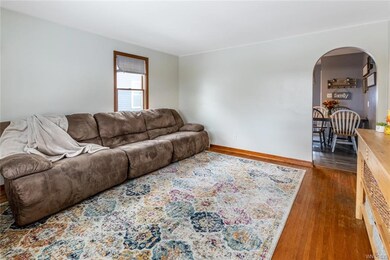 1424 Weaver Pkwy, North Tonawanda, NY 14120 - photo 5