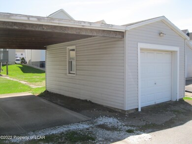 457 S Main St, Pittston, PA 18640 - photo 4