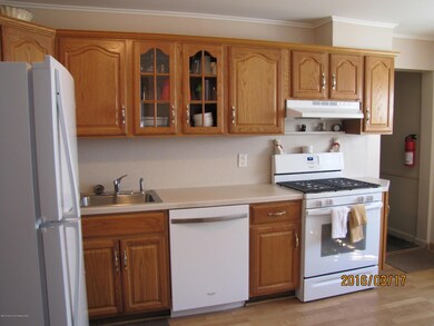 27 Kerry Dr, Hazlet, NJ 07730 - photo 6