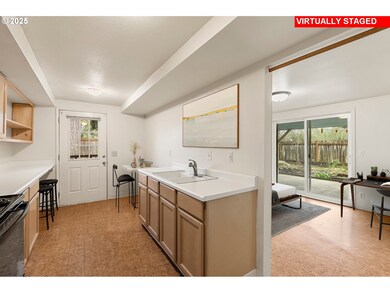 110 Hoyt Ave, Eugene, OR 97404 - photo 4