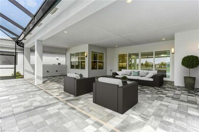 Huge Covered Lanai.  disclaimer photos digitally s