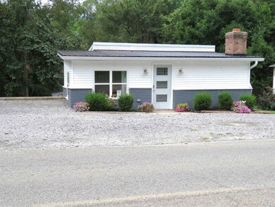 69 11th St, Covington, IN 47932 - photo 2