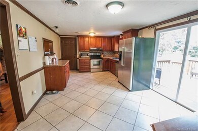 122 Hollowbrook Ct, Statesville, NC 28625 - photo 3