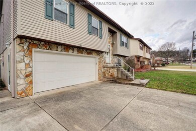 151 Timberlake Cir, Scott Depot, WV 25560 - photo 3