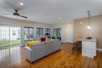 4 Candlelight Ln, Bellingham, MA 02019 - photo 7