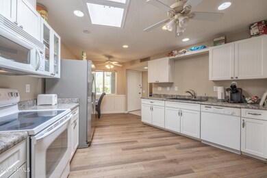 14013 N 111th Ave, Sun City, AZ 85351 - photo 4