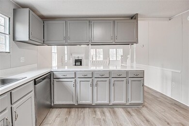 3063 Brookside Ct, Asheboro, NC 27205 - photo 7