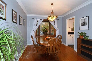 Dining room with bay window