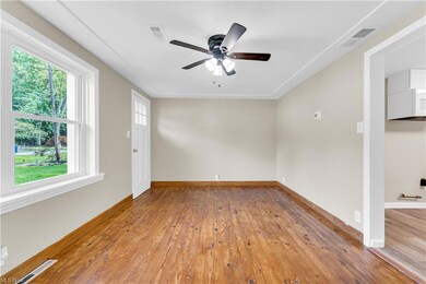 826 Lafayette Blvd, Sheffield Lake, OH 44054 - photo 6