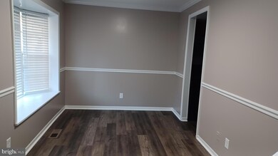 9112 Lambskin Ln, Columbia, MD 21045 - photo 4