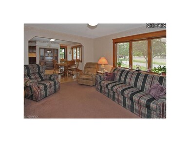 8066 Brookside Dr, Olmsted Falls, OH 44138 - photo 3