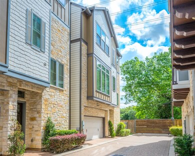 818 Yale St unit A, Houston, TX 77007 - photo 4