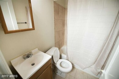 1323 Farmingdale Ave, Capitol Heights, MD 20743 - photo 5