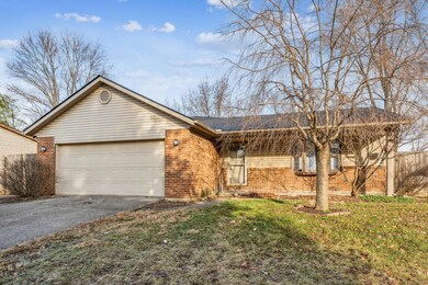 4-web-or-mls-2010-shallowford-ave