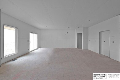 10436 Cody St, Papillion, NE 68046 - photo 3