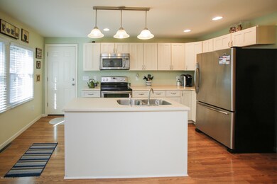 610 n main-105