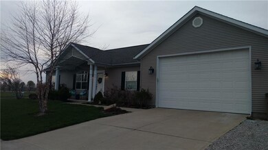 1758 Anthony Dr, Columbus, IN 47201 - photo 2