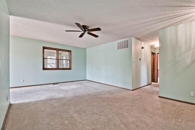 10 Cowgur Ln, Bella Vista, AR 72715 - photo 2