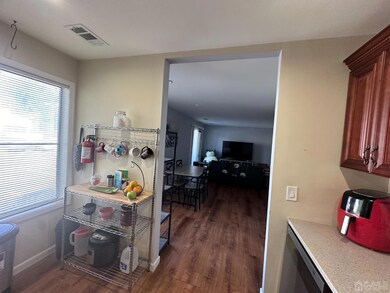 3 Avon Dr unit Z3, East Windsor, NJ 08520 - photo 2