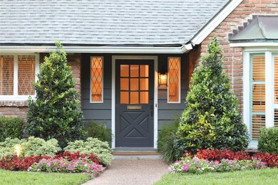 739 Brittmoore Rd, Houston, TX 77079 - photo 2