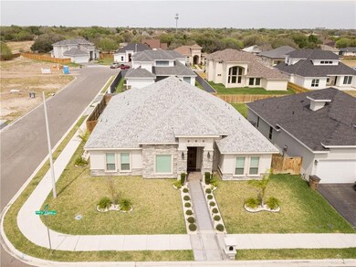 1817 W Saint Claire Ave, Edinburg, TX 78539 - photo 2