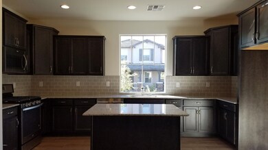 Spacious Kitchen