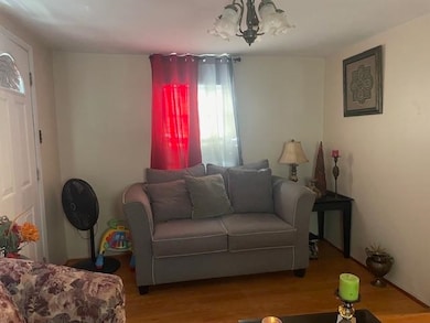 3206 Flores Ave unit 2, Laredo, TX 78040 - photo 3