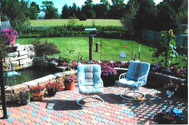 Winbarr Patio 1