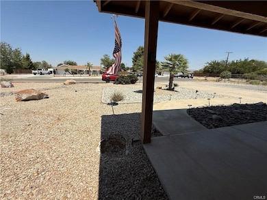 21275 Pocomoke Rd, Apple Valley, CA 92308 - photo 5