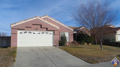 3230 Campbell St, Rosamond, CA 93560 - photo 2