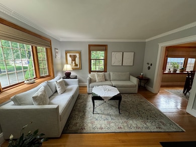 15 Loveland Rd unit 15, Brookline, MA 02445 - photo 2