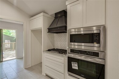 417 NW 7th St, Bentonville, AR 72712 - photo 5