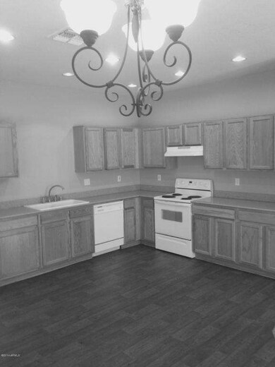 Huge kitchen with granite counters